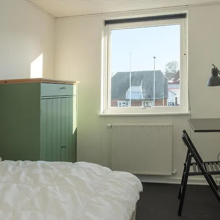 Awesome In With 3 Bedrooms And Wifi Ebeltoft
