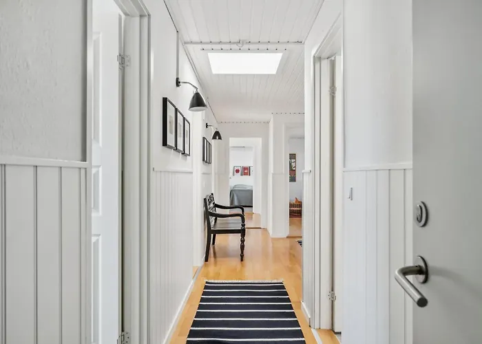 Awesome In With 3 Bedrooms And Wifi